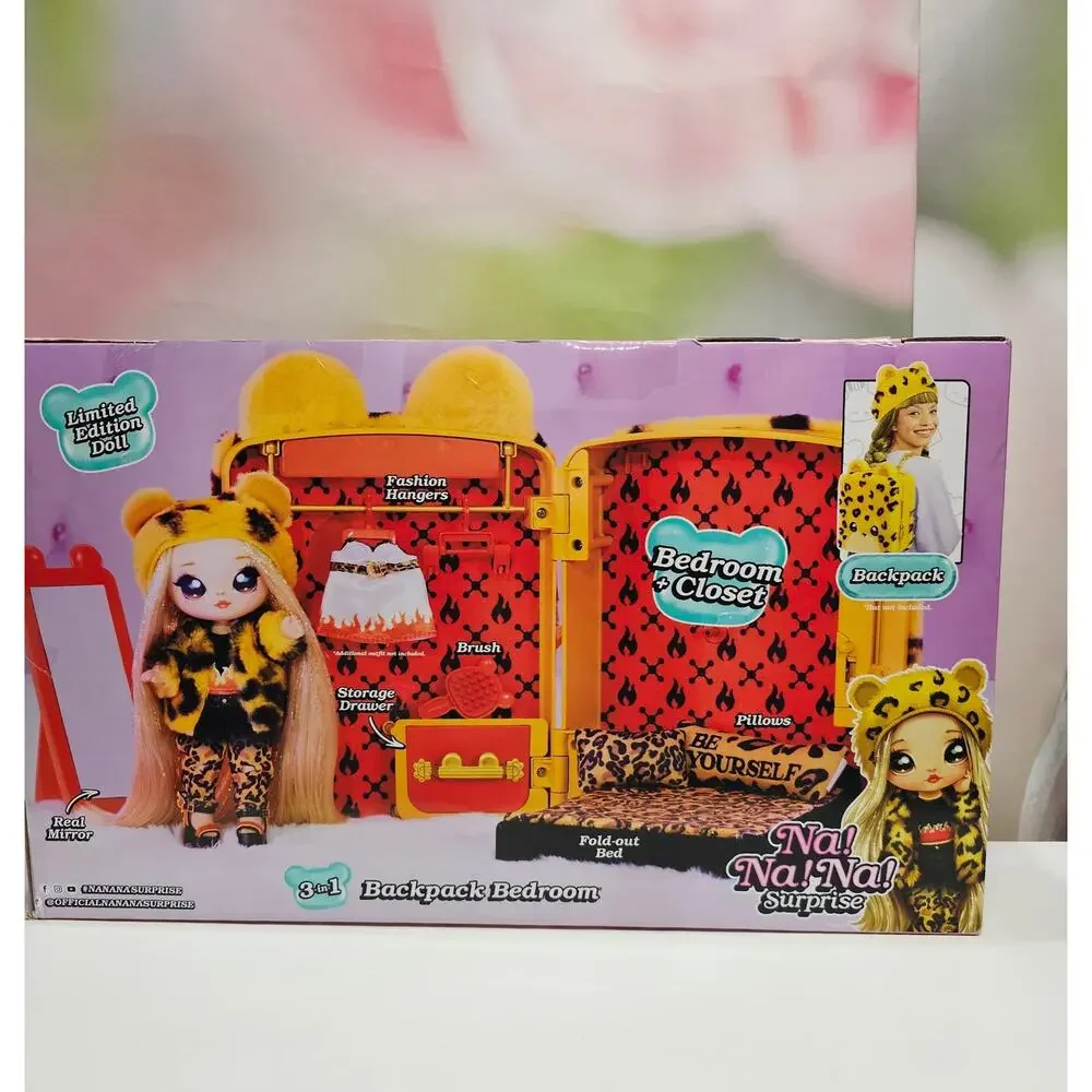 Na! Na! Na! Surprise Jennel Jaguar Backpack Bedroom Playset NWT